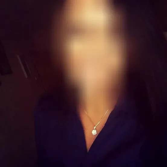 Amina, 31