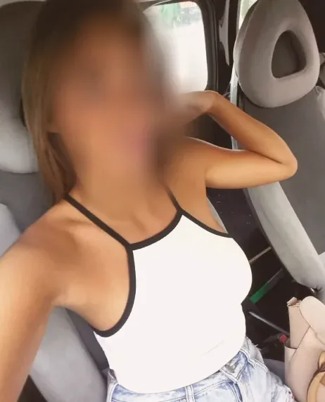 Fanni, 36