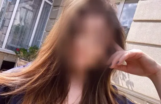 Heidi, 19