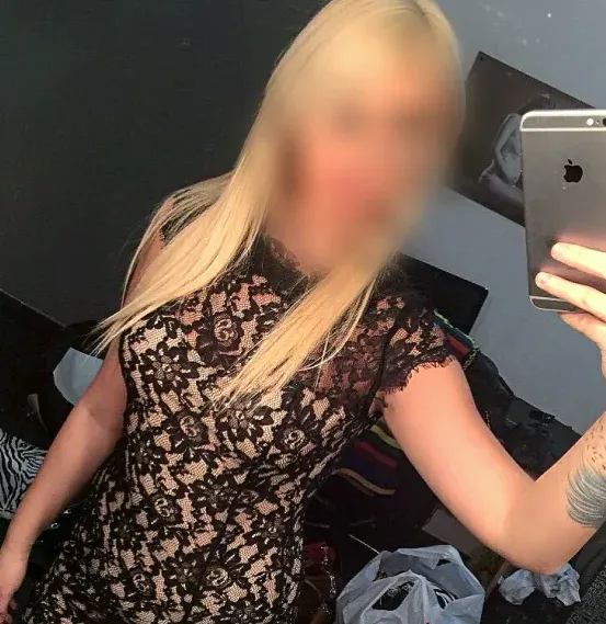 Jenna, 31