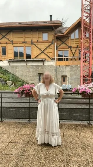 Nathalie, 28