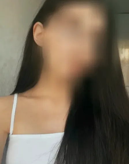 Niina, 23
